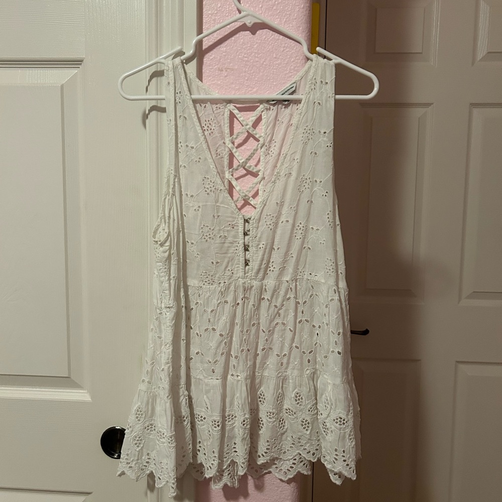 AMERICAN EAGLE WHITE TANK TOP